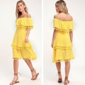 Lulu’s Yellow Tasseled off the shoulder Midi Dress-Size Large